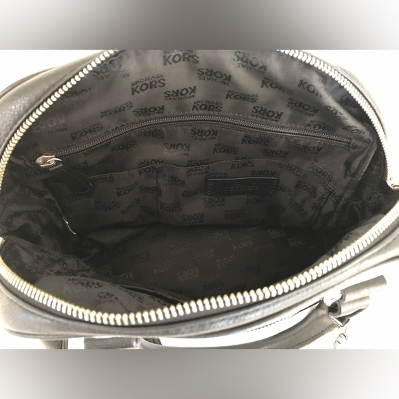 Michael Kors Black White Pebbled Leather Medium Knox Tassel Satchel. - Picture 15 of 15